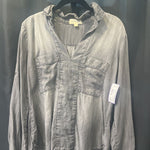 Load image into Gallery viewer, Cloth &amp; Stone LS Chambray 2 Pockets TOPS L
