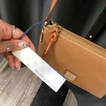 Load image into Gallery viewer, Dooney &amp; Bourke NWT Leather HANDBAGS Crossbody
