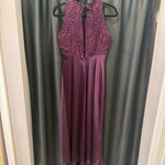 Load image into Gallery viewer, Carmen Marc Valvo Satin Swirl Sleeveless EVENING 8

