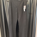 Load image into Gallery viewer, Lysse NWT Cotton Spandex PANTS Medium
