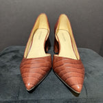 Load image into Gallery viewer, Marc Fisher Embossed Leaher Heels SHOES 9.5
