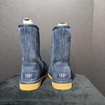 Load image into Gallery viewer, Ugg NWB Short Classic BOOTS 6
