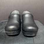 Load image into Gallery viewer, Dansko Leather Clog SHOES 39
