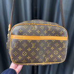 Load image into Gallery viewer, Louis Vuitton Reporter HANDBAGS
