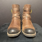Load image into Gallery viewer, Clarks Short Leather Wrapped Belt BOOTS 8
