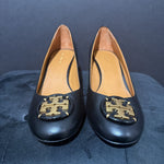 Load image into Gallery viewer, Tory Burch NEW Leather Logo Heels SHOES 8.5
