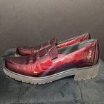 Load image into Gallery viewer, Munro Patent Loafers SHOES 7.5
