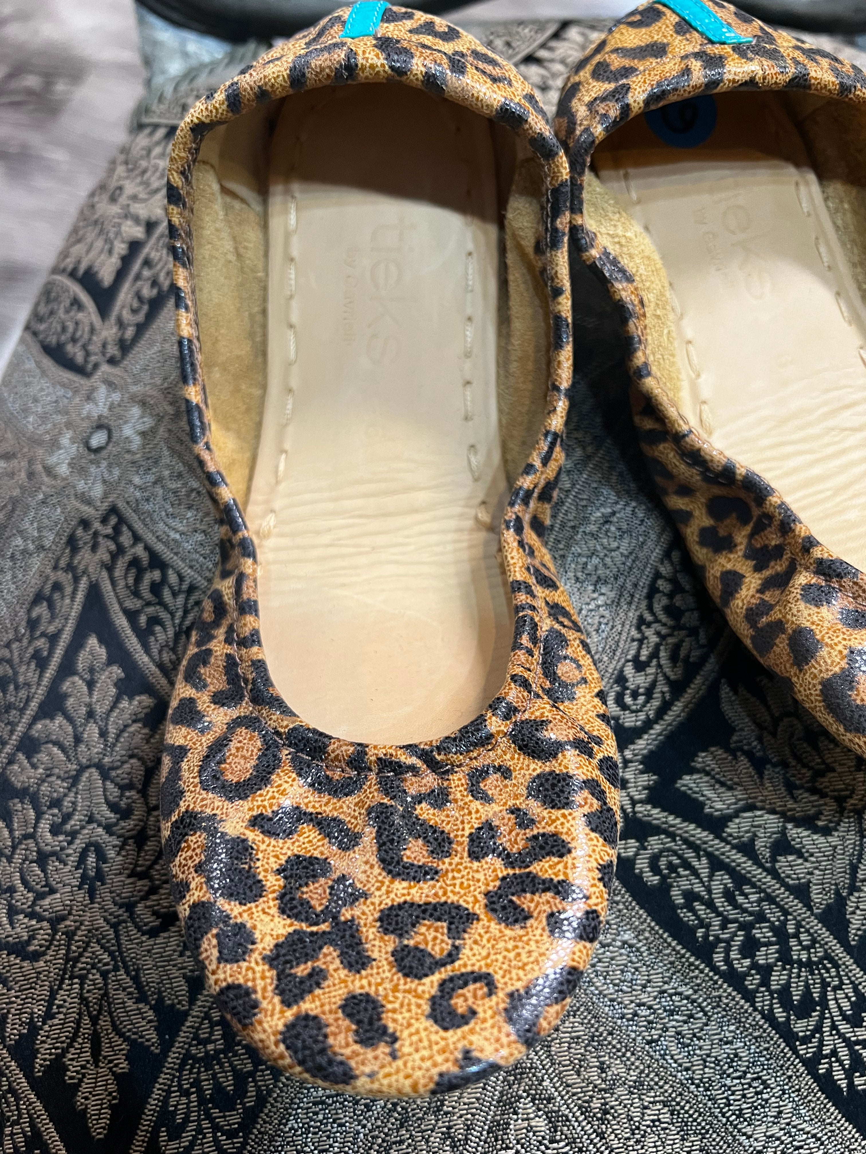 Tieks Leopard Ballet Flats (Size 6)